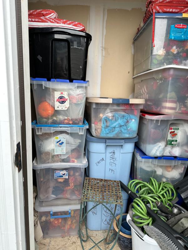 Sale Photo Thumbnail #12