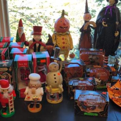 Sale Photo Thumbnail #30: Lemax Halloween and Santa's Best European Glass