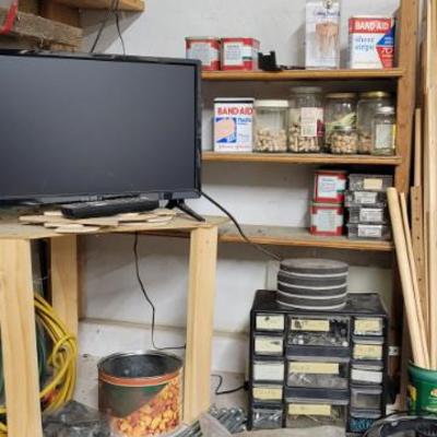 Sale Photo Thumbnail #399: Garage TV