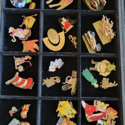 Sale Photo Thumbnail #476: Disney Pins