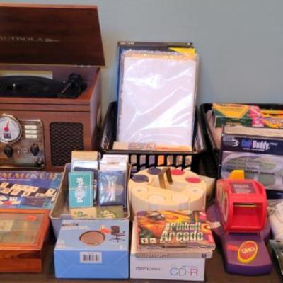 Sale Photo Thumbnail #53: Victrola 6 in 1