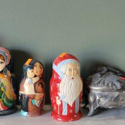 Sale Photo Thumbnail #126: Wood Nesting Dolls