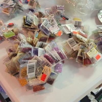 Sale Photo Thumbnail #290: High End Jewlery Making Beads
