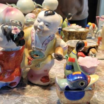 Sale Photo Thumbnail #70: Oriental Ceramics and more