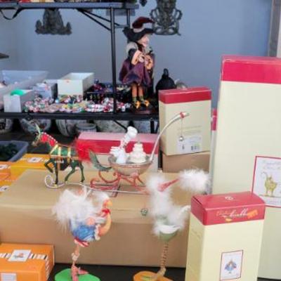 Sale Photo Thumbnail #355: Dept 56 Krinkles