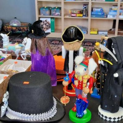 Sale Photo Thumbnail #352