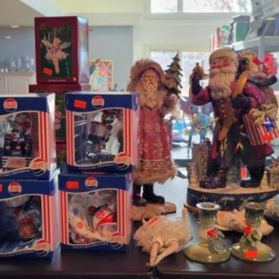 Sale Photo Thumbnail #280: Holiday