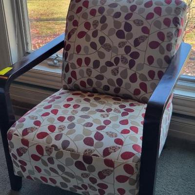 Sale Photo Thumbnail #132: Accent Chair