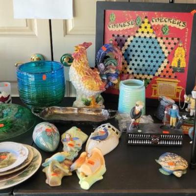 Sale Photo Thumbnail #9: Toy Banks