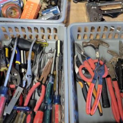 Sale Photo Thumbnail #411: Tools