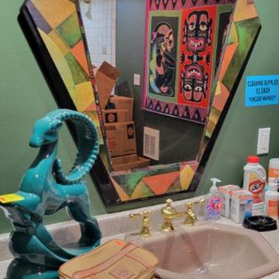 Sale Photo Thumbnail #295: Haeger Gazelle 