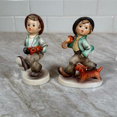 (2pc) Umbrella Hummel Figurines | Dimensions: h. 5 in
