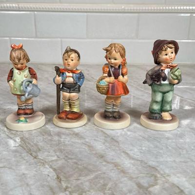 (4pc) Children Hummel Figurines | Dimensions: h. 4.75 in (tallest)
