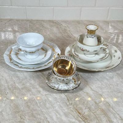 (13pc) Mixed Lot Of China By Rosenthal & Dresdner | Dimensions: dia. 8 in (biggest plate)
