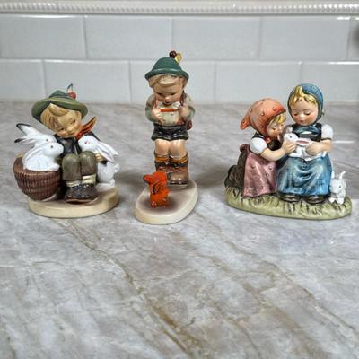 (3pc) Hummel Figurines | Dimensions: h. 5 in (tallest)
