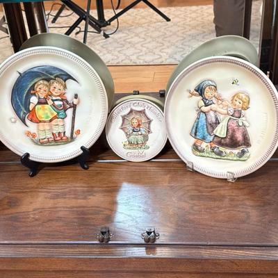 (3pc) Hummel Plates | Dimensions: dia. 10.25 in (biggest)
