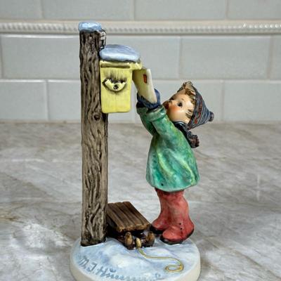 (1pc) Mailbox Hummel Figurine | Dimensions: h. 7 in
