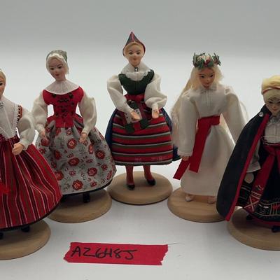 AZ648J Hantverk Handmade Scandinavian Dolls