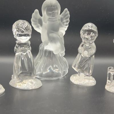 AZ687J Samuel J. Butcher Glass Figurines