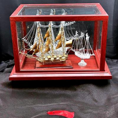 AZ601J Hand Blown Spun Glass Ships & Display Case