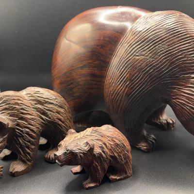 AZ603J Carved Brown Bears