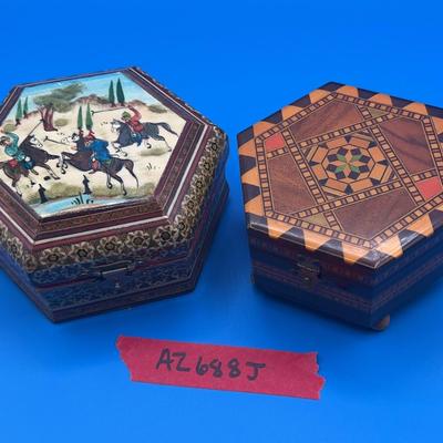 AZ688J Set of Intricately Designed Jewelry Boxes 