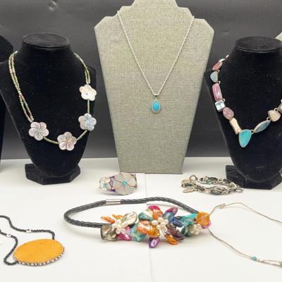 AZ158J Necklaces and Bracelet  