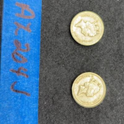 AZ204J 1986 & 1989 Elizabeth II Coins (One Pound Each )