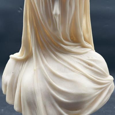 AZ652J Veiled Virgin Bust by Toscano