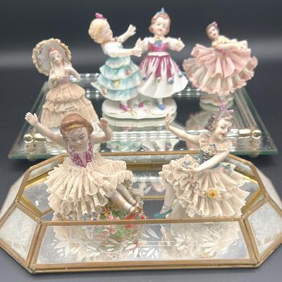 AZ634J Dresden Lace Porcelain