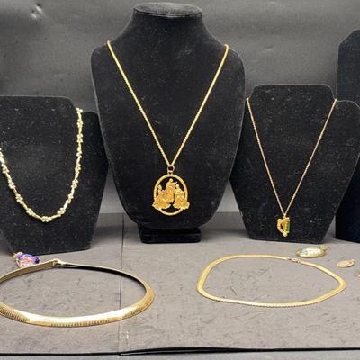 AZ176J Harp On Chain