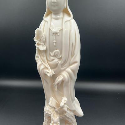 AZ663J Statue of Guanyin 1