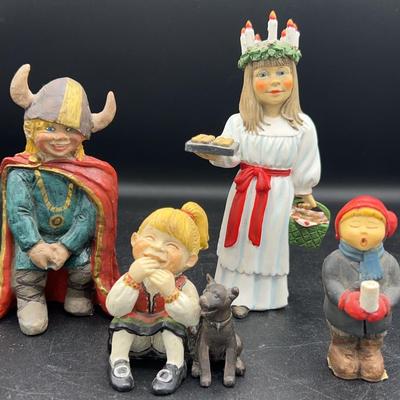 AZ650J Candy Designs from Norway Figurines
