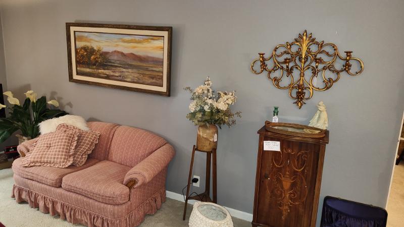 Sale Photo Thumbnail #283