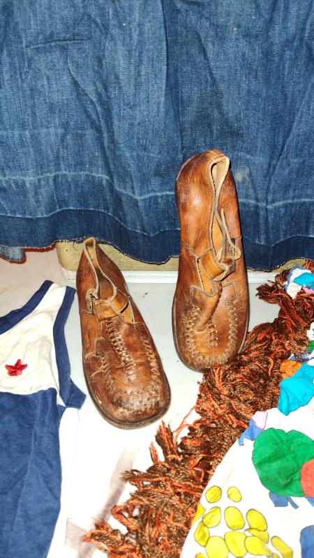 Sale Photo Thumbnail #317