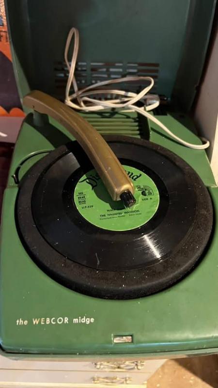 Sale Photo Thumbnail #256: Fb img 1762229898822