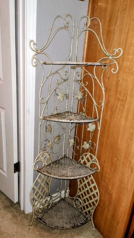 Sale Photo Thumbnail #17