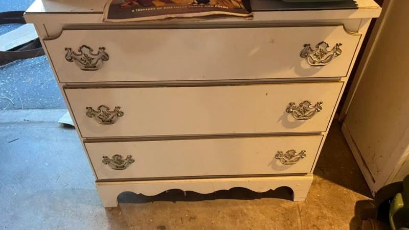 Sale Photo Thumbnail #220: Fb img 1762229870779