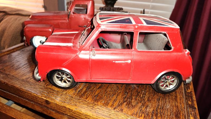 Sale Photo Thumbnail #313