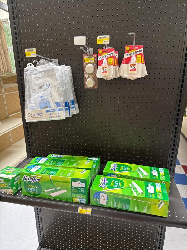 Sale Photo Thumbnail #81