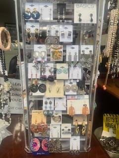 Sale Photo Thumbnail #11