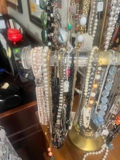 Sale Photo Thumbnail #5