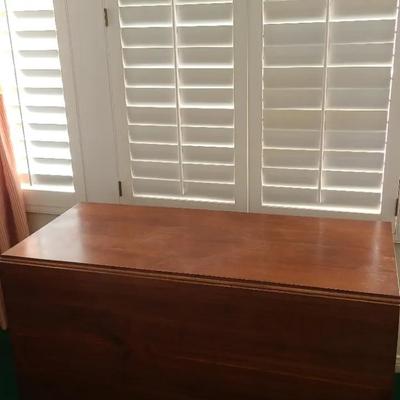 Stunning Drop Leaf Table