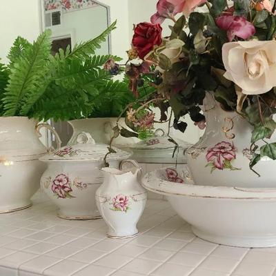 Vintage Victorian Floral Ceramics 
