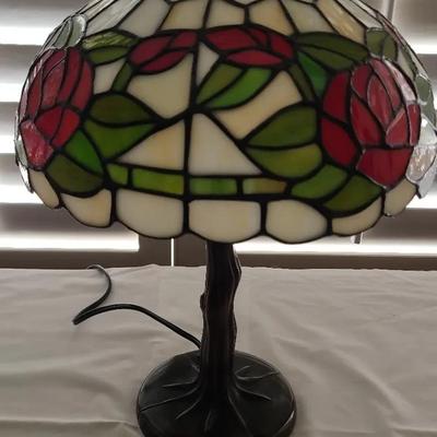 Stain Glass Roses Tiffany Style Lamp