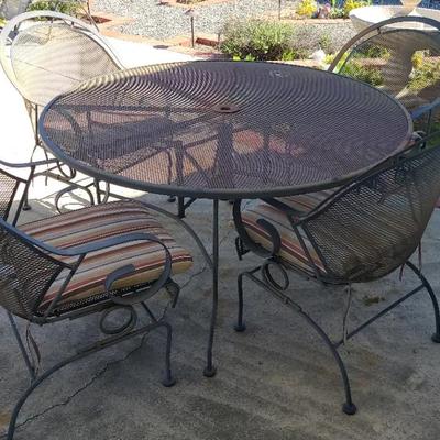 Round Iron Patio Set #2
