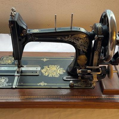 Bergmann  & Huttemeier Antique Sewing Machine