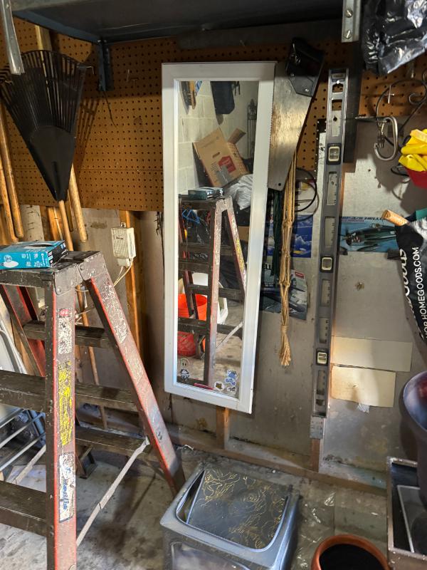 Sale Photo Thumbnail #129