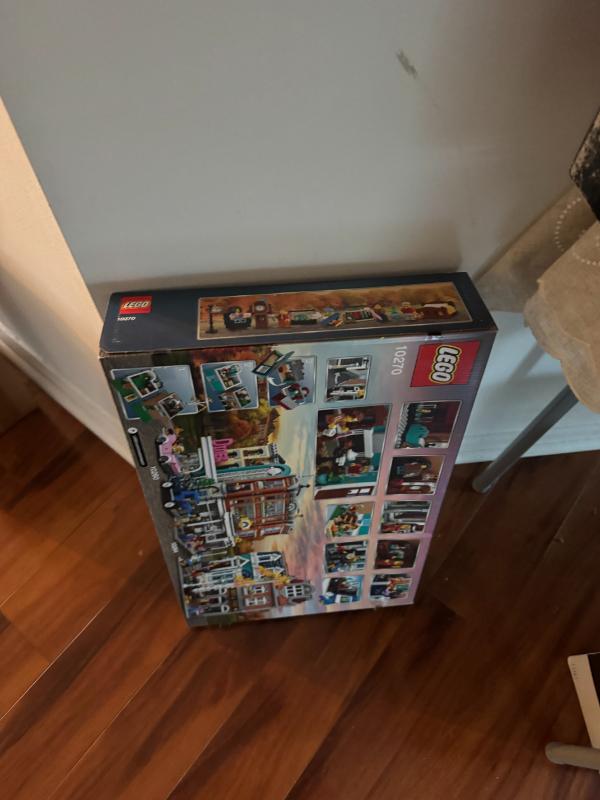 Sale Photo Thumbnail #108