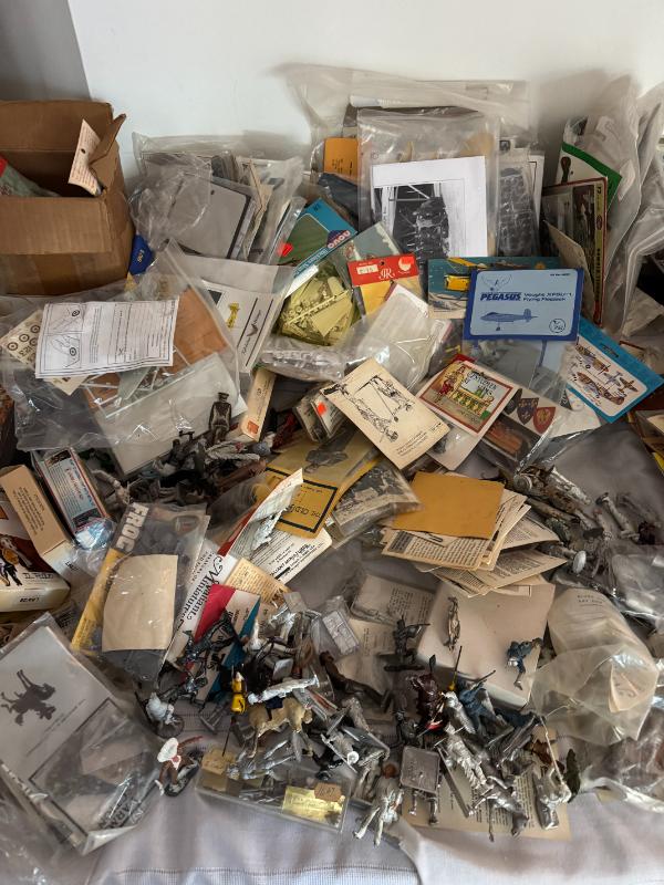 Sale Photo Thumbnail #100